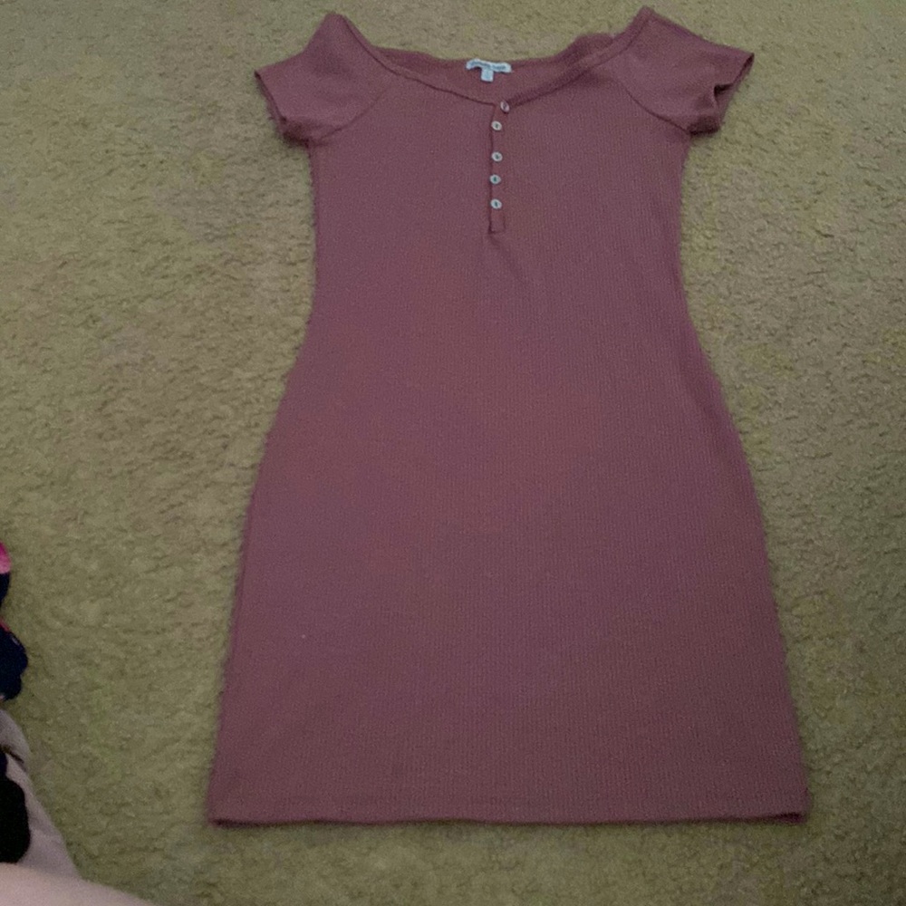 pink dress